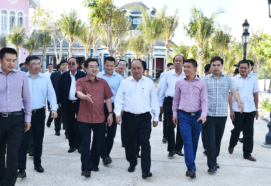 [-]Thủ[-]tướng:[-]"Không[-]phân[-]lô[-]bán[-]nền"[-]mặt[-]biển[-]Phú[-]Quốc